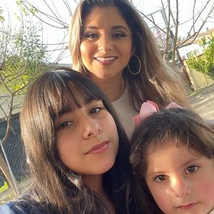 Meet your Posher, Violet